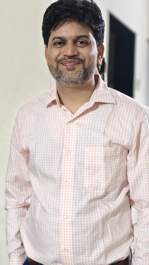 Jagdish Bang, CFA